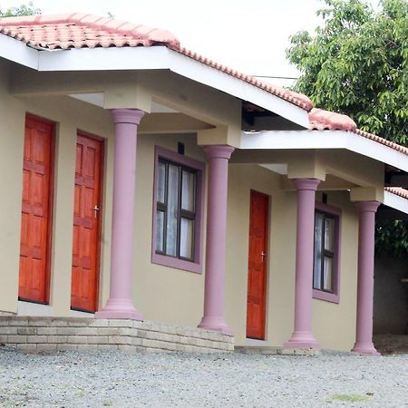 Mbopha Guest House Ulundi Luaran gambar
