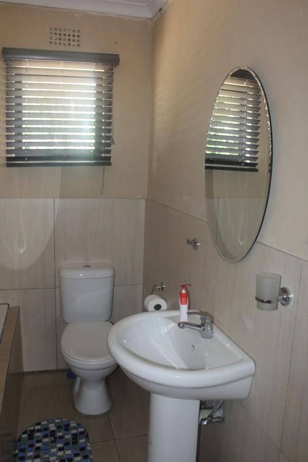 Mbopha Guest House Ulundi Luaran gambar