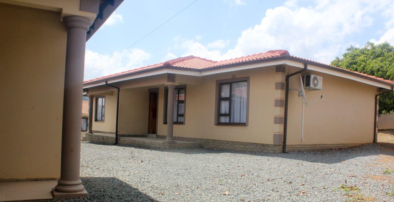 Mbopha Guest House Ulundi Luaran gambar